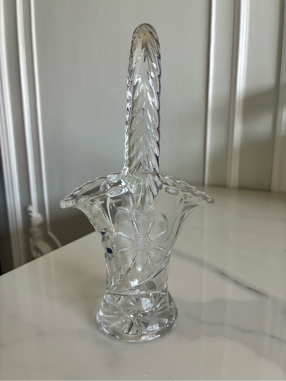 Clear‎ Glass Floral Basket Vase